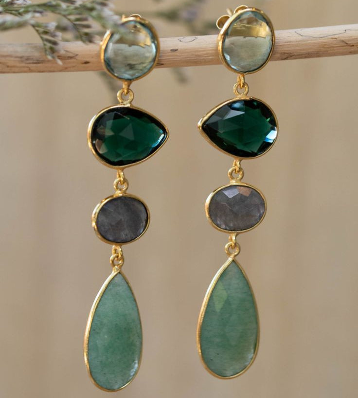 Ohrringe mit Cubic Zirconia und Natursteinen