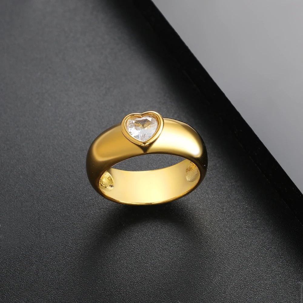 Vintage 18K vergoldeter Ring mit kleinem Herz