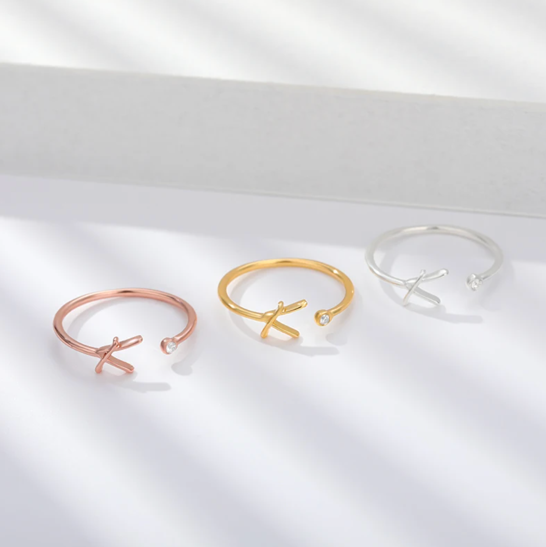 Ring mit Initialen