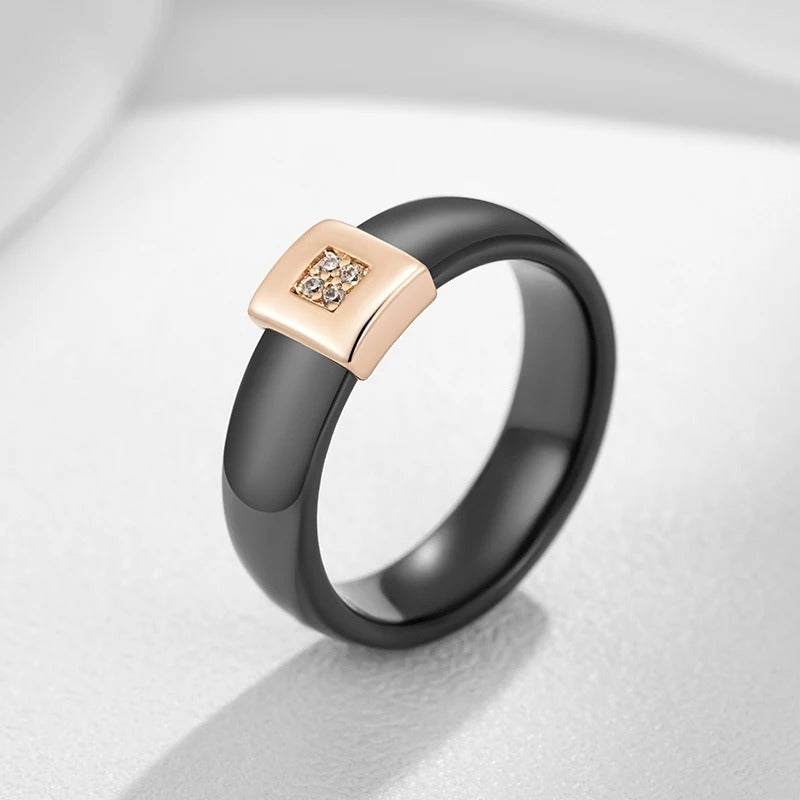 18K Roségold plattiert Schwarz Keramik Ring mit Zirkonia