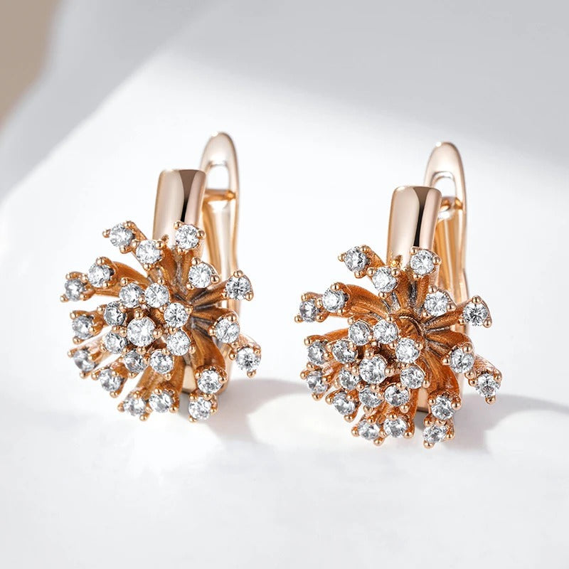 Ohrringe in Form eines Blumenstraußes mit weißen Zirkonias in 18K Roségoldüberzug