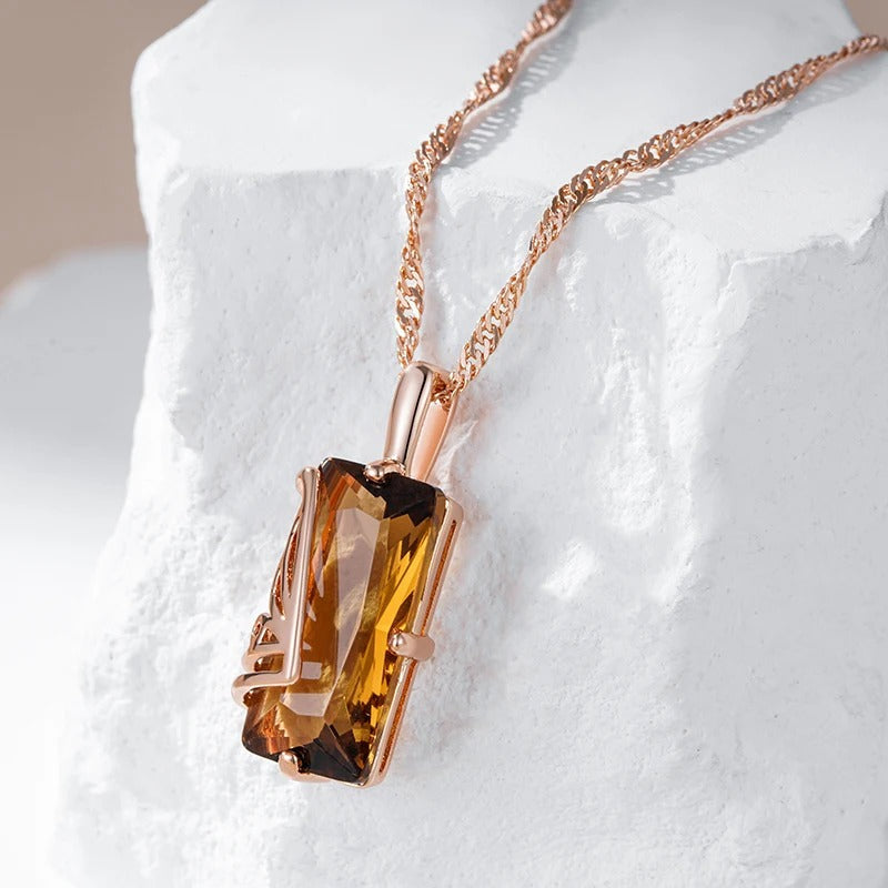 18K Roségold plattiert Hellbraun natürlichen Zirkon Anhänger Halskette