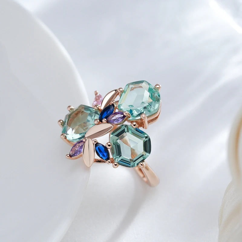 Ring, 18 Kt. rosévergoldet, Mosaik-Rhombus mit natürlichen Zirkonen - AC
