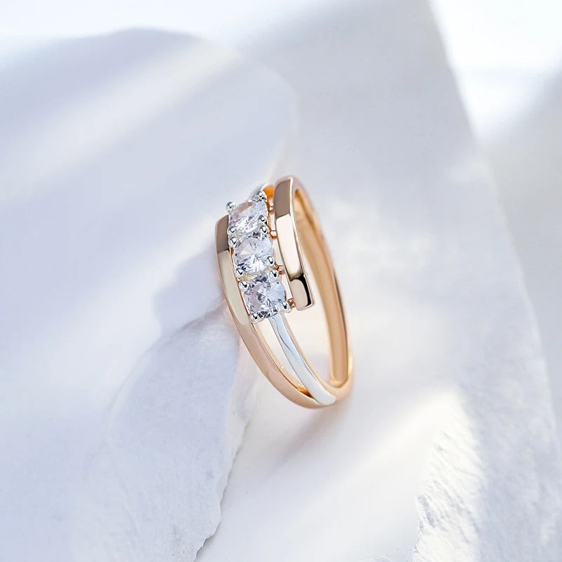 18K Roségold plattiert Luxus drei große weiße natürliche Zirkonia Ringe - AC